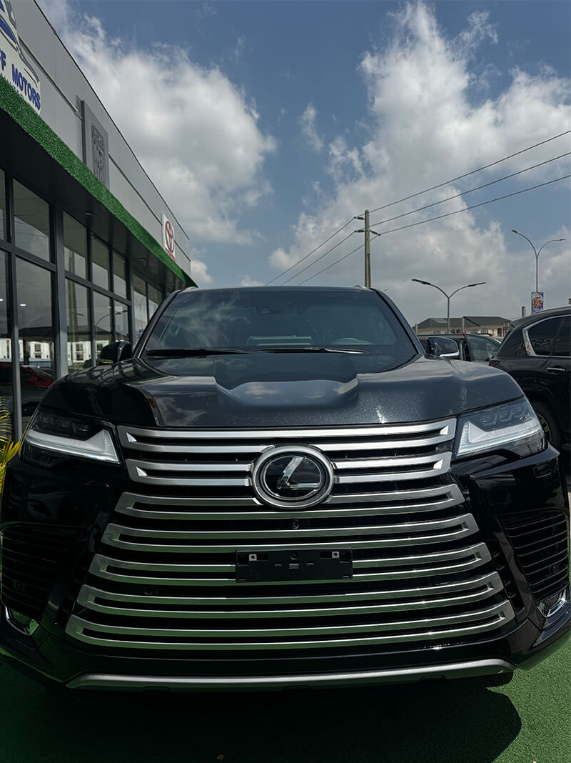 
								Lexus LX600 Armored Edition full									